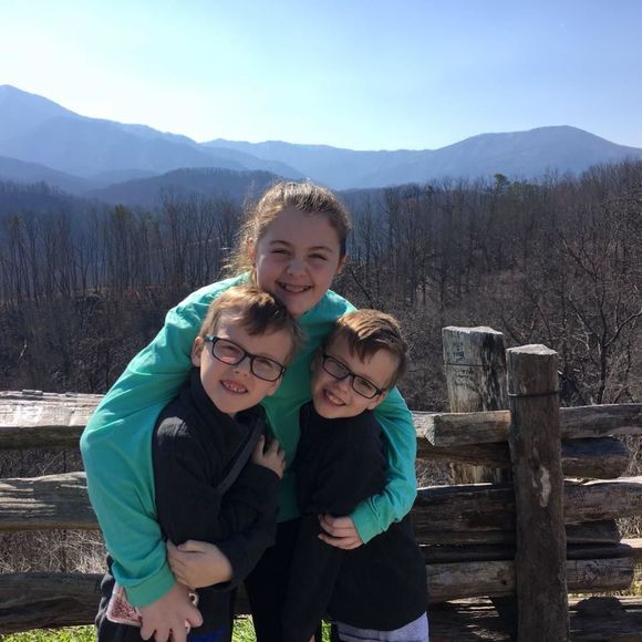 Meet your Posher, Shannon - Picture 1 of 1